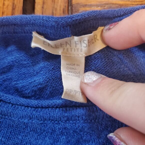 Eileen Fisher blue asymmetrical hem top PP - Picture 3 of 4